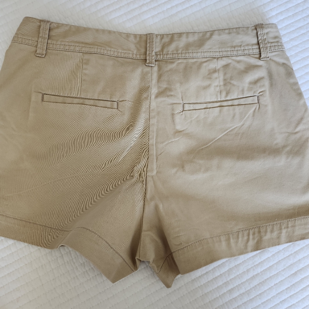Gap Tan Cotton Shorts - Picture 7 of 9
